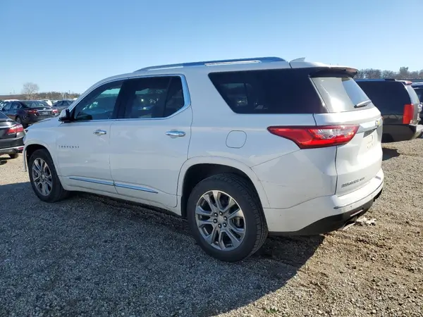 1GNEVJKW3JJ200243 2018 CHEVROLET TRAVERSE - Image 2