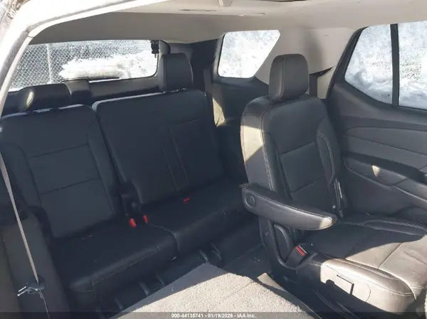 1GNEVJKW3JJ214532 2018 CHEVROLET TRAVERSE - Image 8
