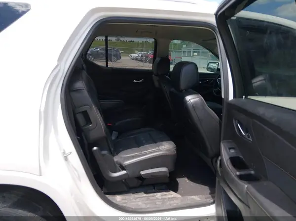 1GNEVJKW3JJ231427 2018 CHEVROLET TRAVERSE - Image 8