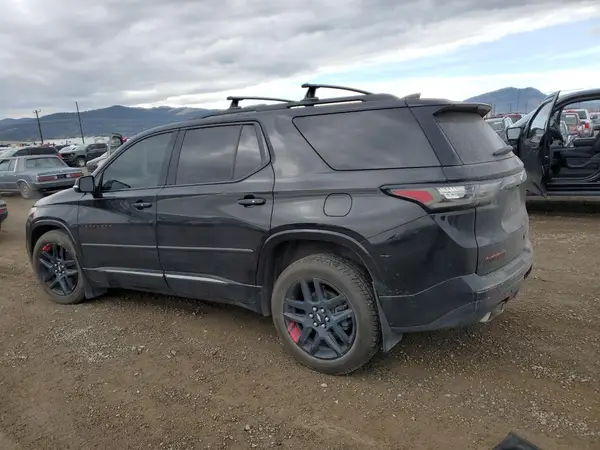 1GNEVJKW3JJ274763 2018 CHEVROLET TRAVERSE - Image 2