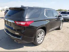 1GNEVJKW3KJ211325 2019 CHEVROLET TRAVERSE