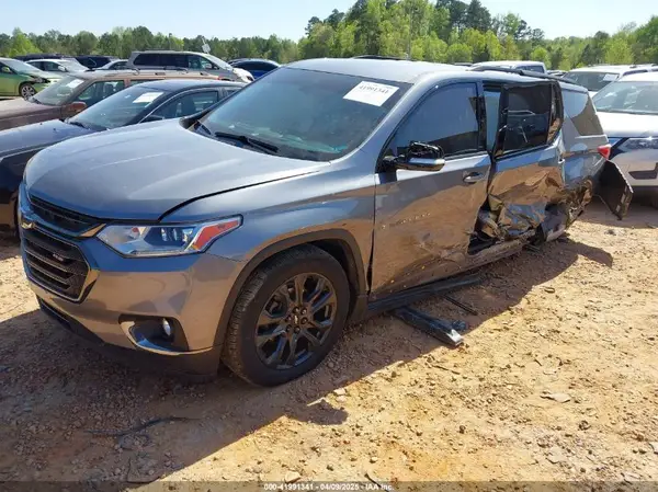 1GNEVJKW3KJ272772 2019 CHEVROLET TRAVERSE - Image 2