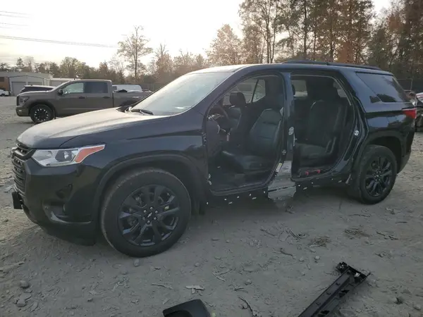 1GNEVJKW3MJ203597 2021 CHEVROLET TRAVERSE - Image 1