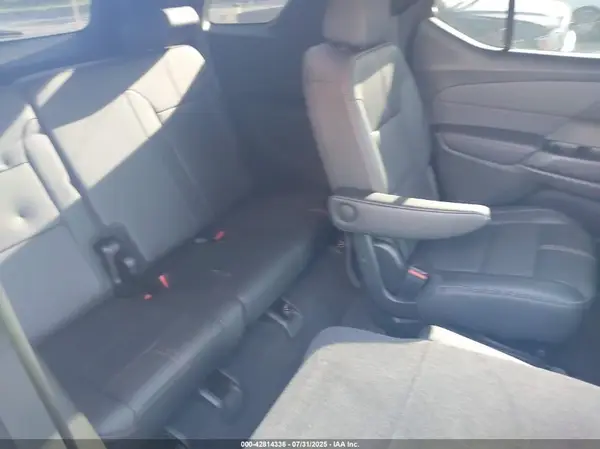 1GNEVJKW3PJ137069 2023 CHEVROLET TRAVERSE - Image 8