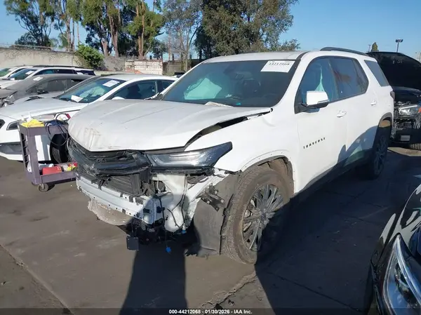 1GNEVJKW3PJ139680 2023 CHEVROLET TRAVERSE - Image 2