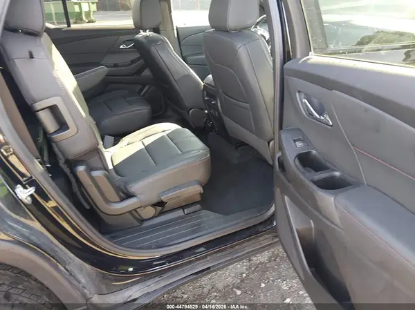 1GNEVJKW3PJ334131 2023 CHEVROLET TRAVERSE - Image 8