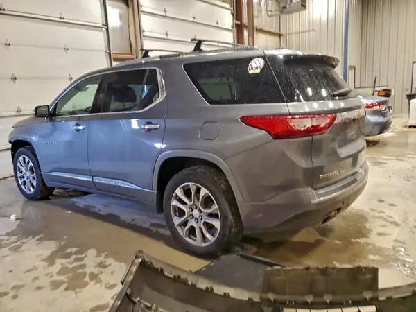 1GNEVJKW4JJ239634 2018 CHEVROLET TRAVERSE - Image 2
