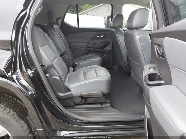 1GNEVJKW4JJ256773 2018 CHEVROLET TRAVERSE - Image 8