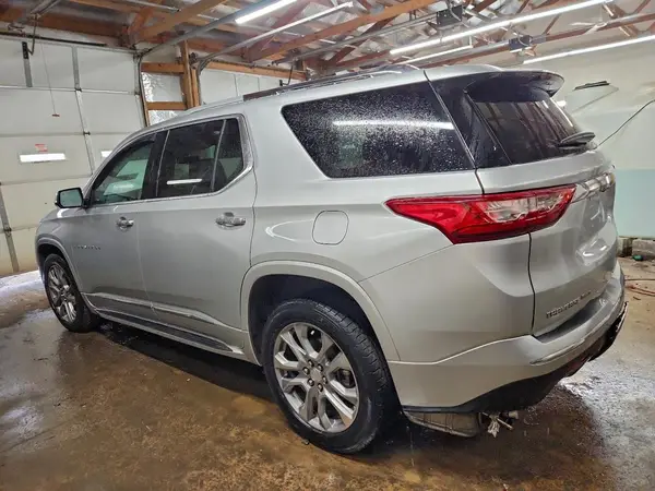 1GNEVJKW4JJ259382 2018 CHEVROLET TRAVERSE - Image 2