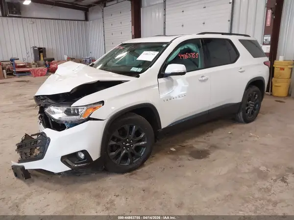 1GNEVJKW4LJ310236 2020 CHEVROLET TRAVERSE - Image 2