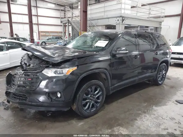 1GNEVJKW4MJ217010 2021 CHEVROLET TRAVERSE - Image 2