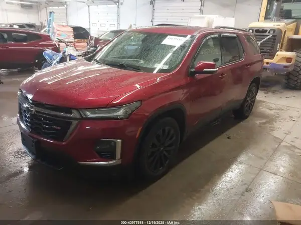 1GNEVJKW4PJ181601 2023 CHEVROLET TRAVERSE - Image 2