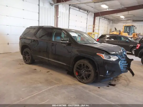 1GNEVJKW5JJ109152 2018 CHEVROLET TRAVERSE - Image 1