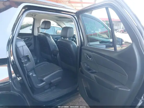1GNEVJKW5JJ112424 2018 CHEVROLET TRAVERSE - Image 8