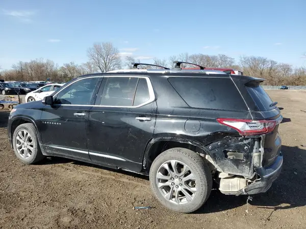 1GNEVJKW5JJ152423 2018 CHEVROLET TRAVERSE - Image 2