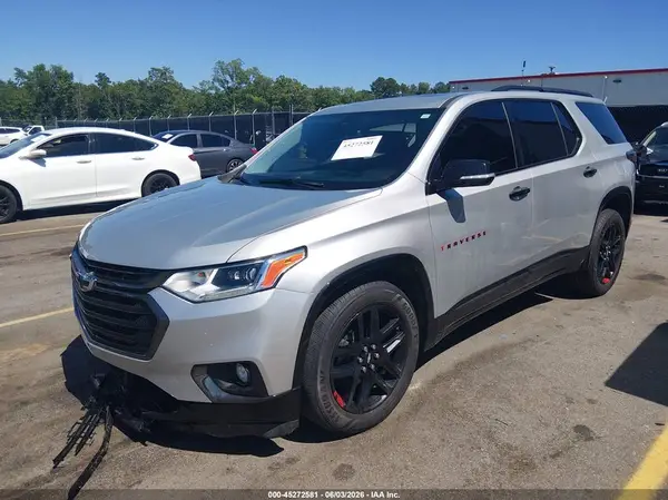 1GNEVJKW5JJ196308 2018 CHEVROLET TRAVERSE - Image 2