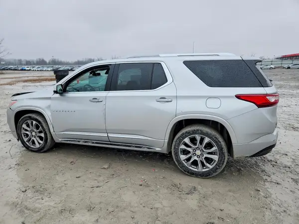 1GNEVJKW5JJ213785 2018 CHEVROLET TRAVERSE - Image 2