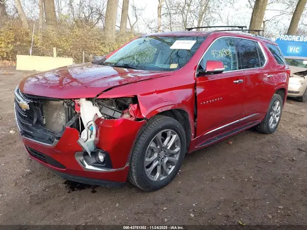 1GNEVJKW5JJ241229 2018 CHEVROLET TRAVERSE - Image 2