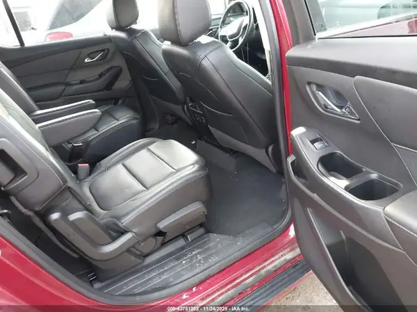 1GNEVJKW5JJ241229 2018 CHEVROLET TRAVERSE - Image 8