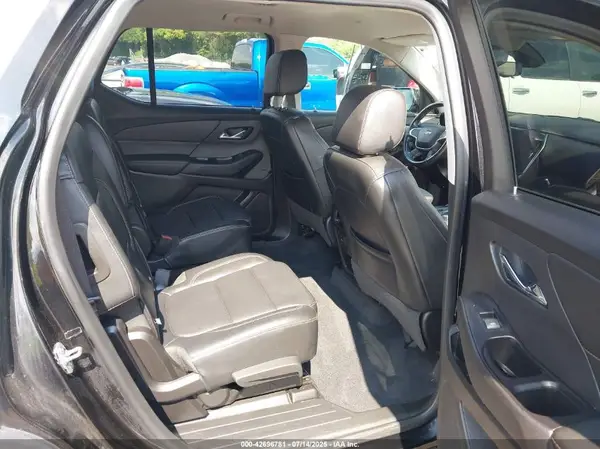 1GNEVJKW5KJ182717 2019 CHEVROLET TRAVERSE - Image 8