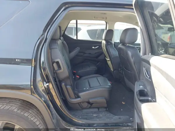 1GNEVJKW5KJ262440 2019 CHEVROLET TRAVERSE - Image 8