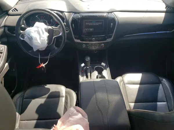 1GNEVJKW5KJ300443 2019 CHEVROLET TRAVERSE - Image 8