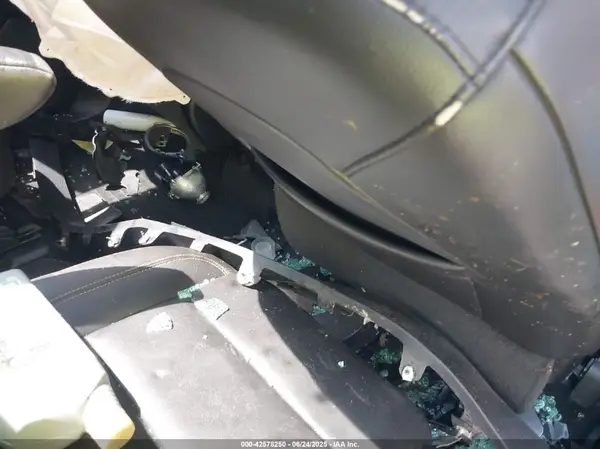 1GNEVJKW5MJ166410 2021 CHEVROLET TRAVERSE - Image 8