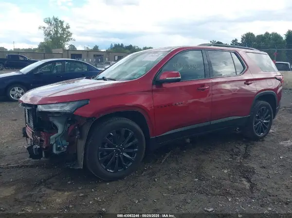 1GNEVJKW5PJ256273 2023 CHEVROLET TRAVERSE - Image 2