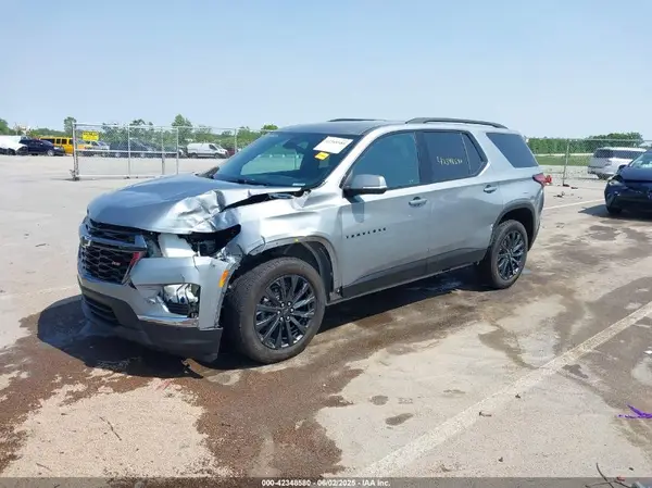 1GNEVJKW5PJ323874 2023 CHEVROLET TRAVERSE - Image 2