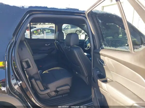 1GNEVJKW5PJ327567 2023 CHEVROLET TRAVERSE - Image 8