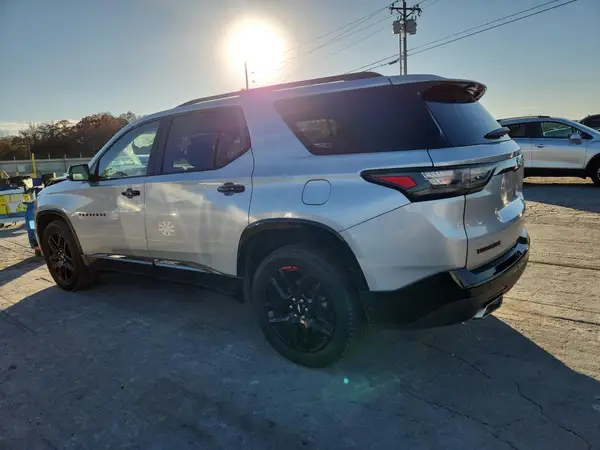 1GNEVJKW6JJ146954 2018 CHEVROLET TRAVERSE - Image 2