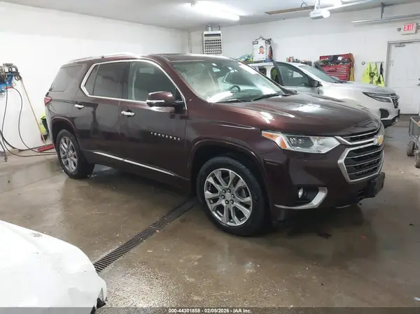 1GNEVJKW6JJ150695 2018 CHEVROLET TRAVERSE - Image 1