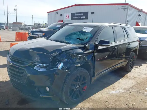 1GNEVJKW6JJ163902 2018 CHEVROLET TRAVERSE - Image 2