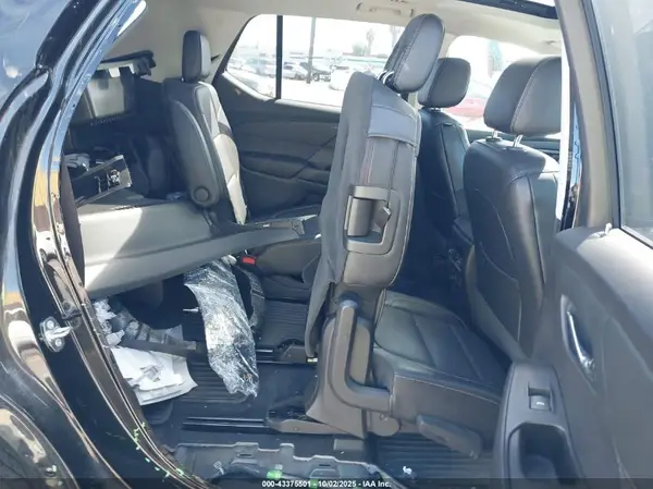1GNEVJKW6JJ186273 2018 CHEVROLET TRAVERSE - Image 8