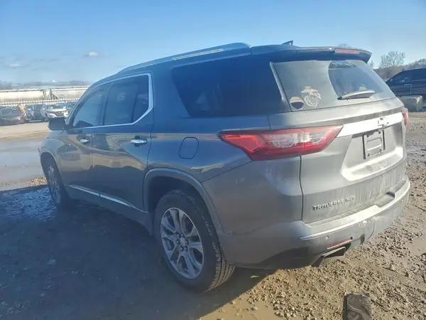 1GNEVJKW6JJ194633 2018 CHEVROLET TRAVERSE - Image 2