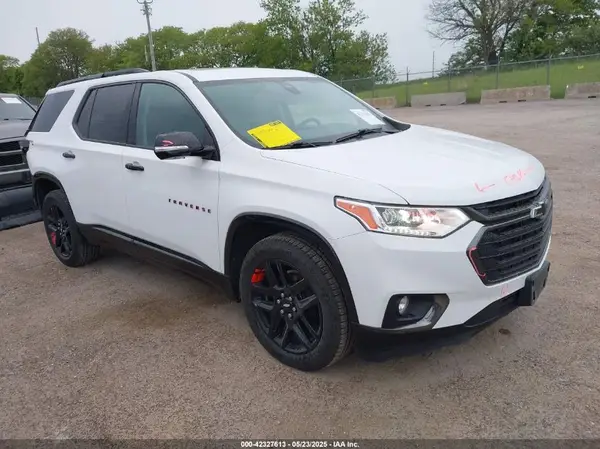 1GNEVJKW6JJ236220 2018 CHEVROLET TRAVERSE - Image 1