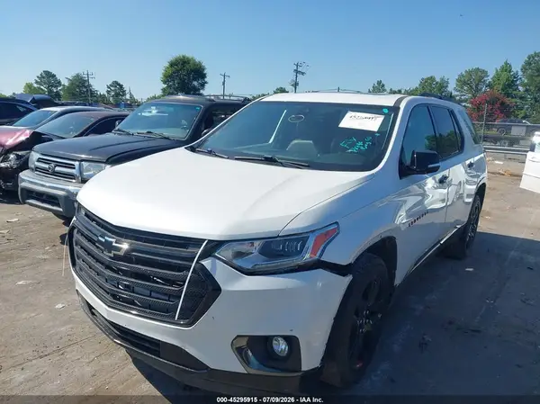 1GNEVJKW6JJ258525 2018 CHEVROLET TRAVERSE - Image 2