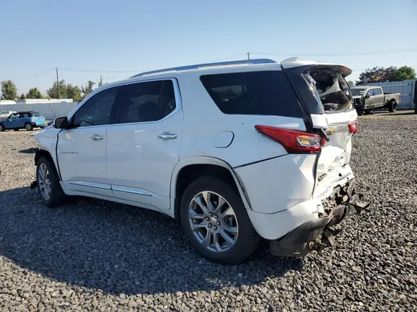 1GNEVJKW6JJ263157 2018 CHEVROLET TRAVERSE - Image 2
