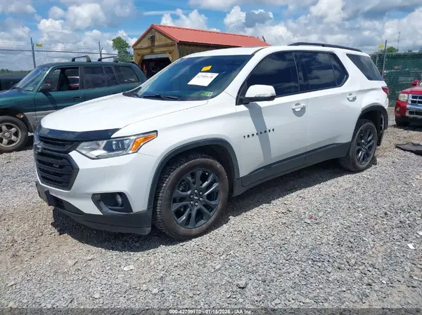 1GNEVJKW6MJ213041 2021 CHEVROLET TRAVERSE - Image 2