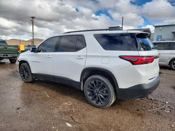 1GNEVJKW6NJ186912 2022 CHEVROLET TRAVERSE - Image 2