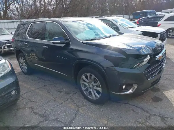 1GNEVJKW7JJ103059 2018 CHEVROLET TRAVERSE - Image 1