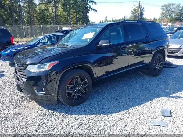 1GNEVJKW7JJ141830 2018 CHEVROLET TRAVERSE - Image 2