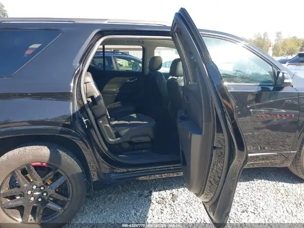 1GNEVJKW7JJ141830 2018 CHEVROLET TRAVERSE - Image 8