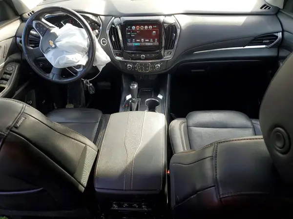 1GNEVJKW7JJ151970 2018 CHEVROLET TRAVERSE - Image 8