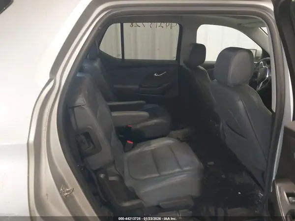 1GNEVJKW7JJ208040 2018 CHEVROLET TRAVERSE - Image 8