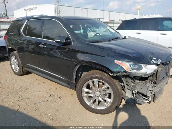 1GNEVJKW7KJ135365 2019 CHEVROLET TRAVERSE - Image 1