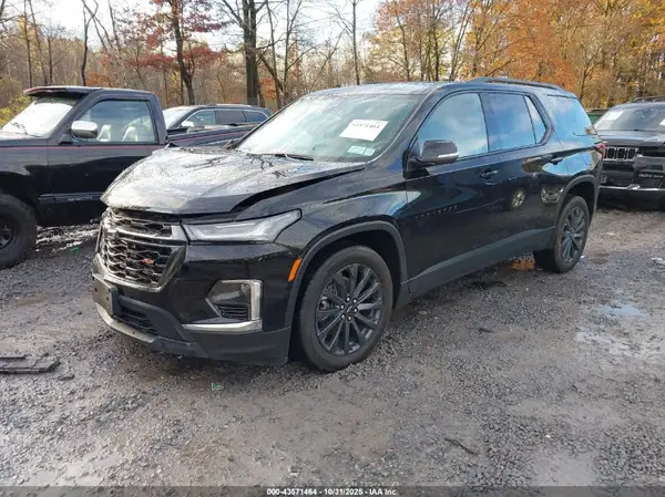 1GNEVJKW7PJ279263 2023 CHEVROLET TRAVERSE - Image 2