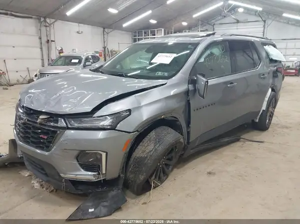 1GNEVJKW7PJ331023 2023 CHEVROLET TRAVERSE - Image 2