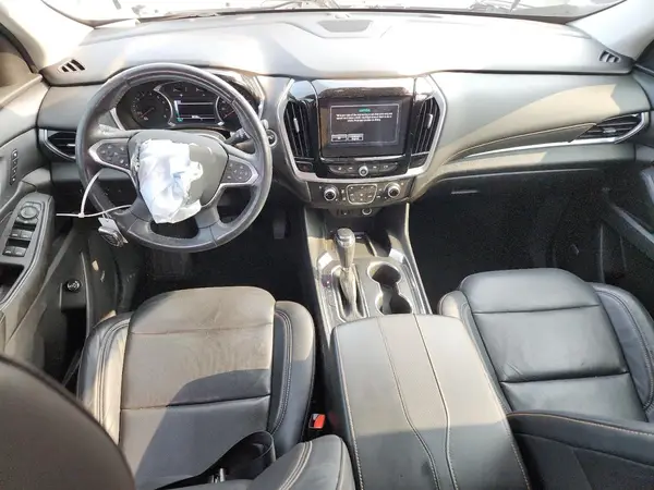 1GNEVJKW8JJ102096 2018 CHEVROLET TRAVERSE - Image 8