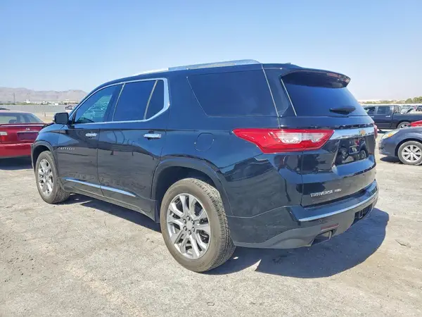 1GNEVJKW8JJ113860 2018 CHEVROLET TRAVERSE - Image 2